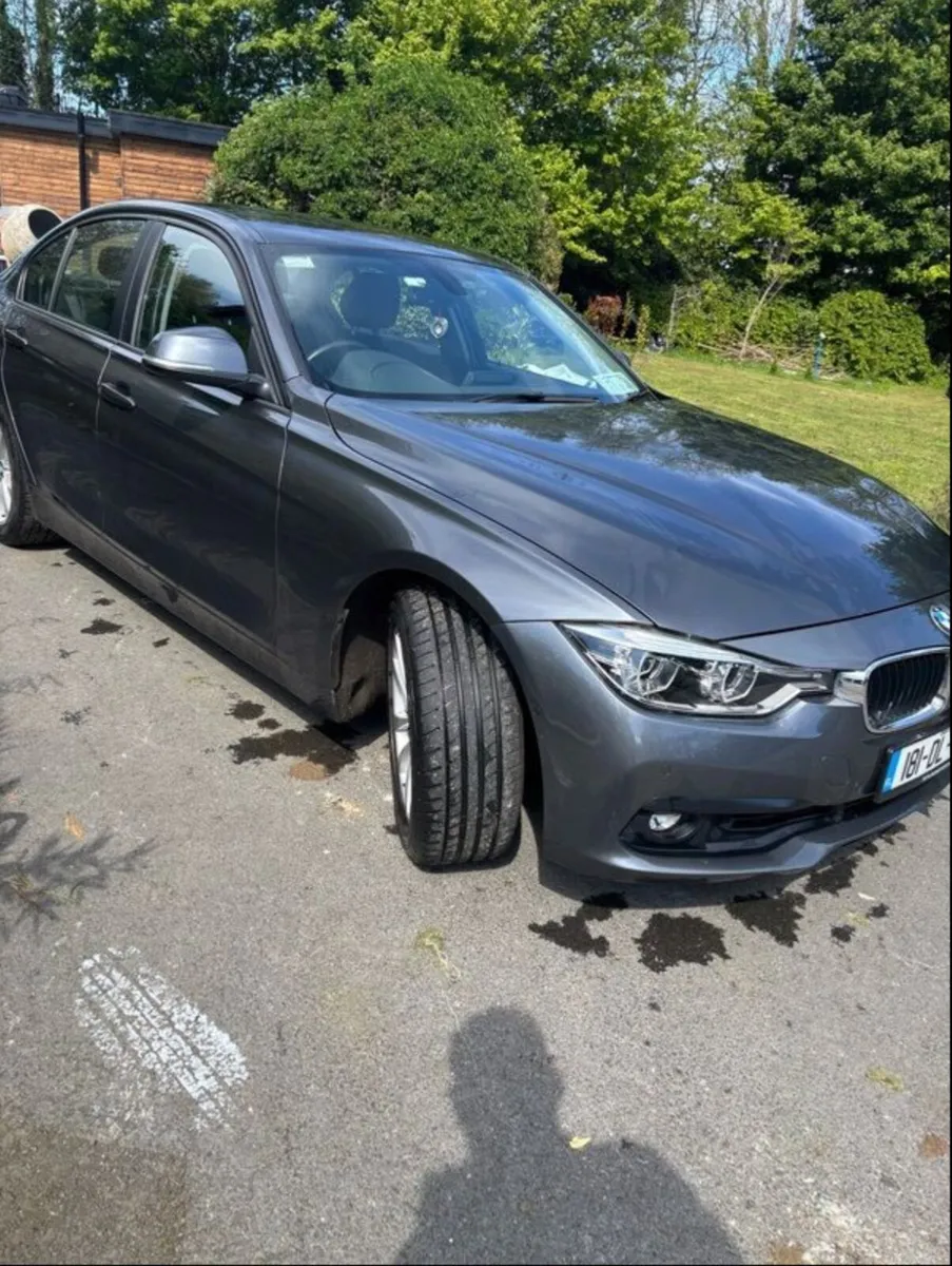 BMW 3-Series 2018 - Image 1