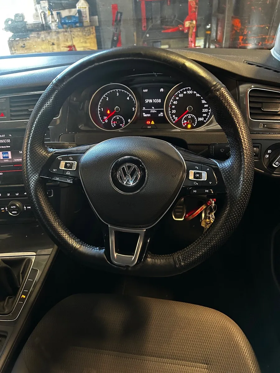 Volkswagen Golf 2017 - Image 4