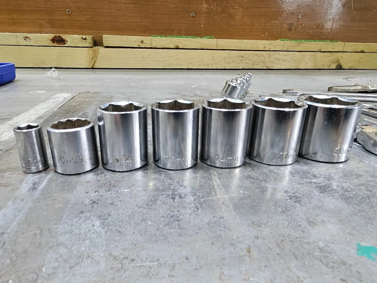 Tools and tool organizers - Image 2