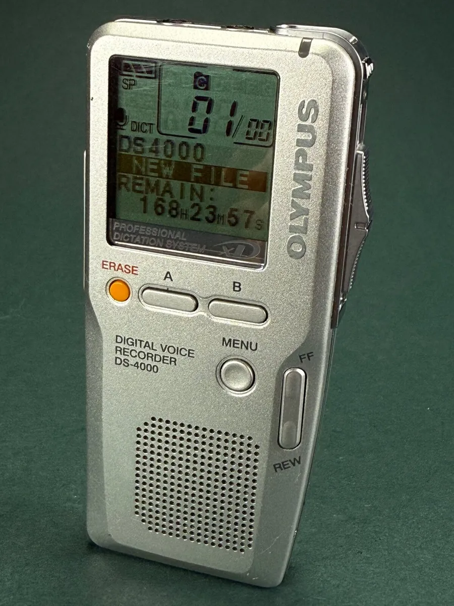 Olympus DS-4000 - Digital Voice Recorder - Image 1