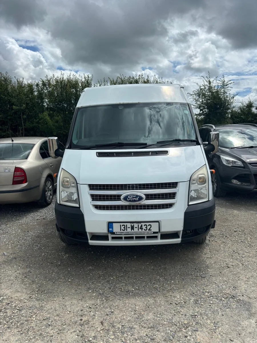 Minibus - Image 1