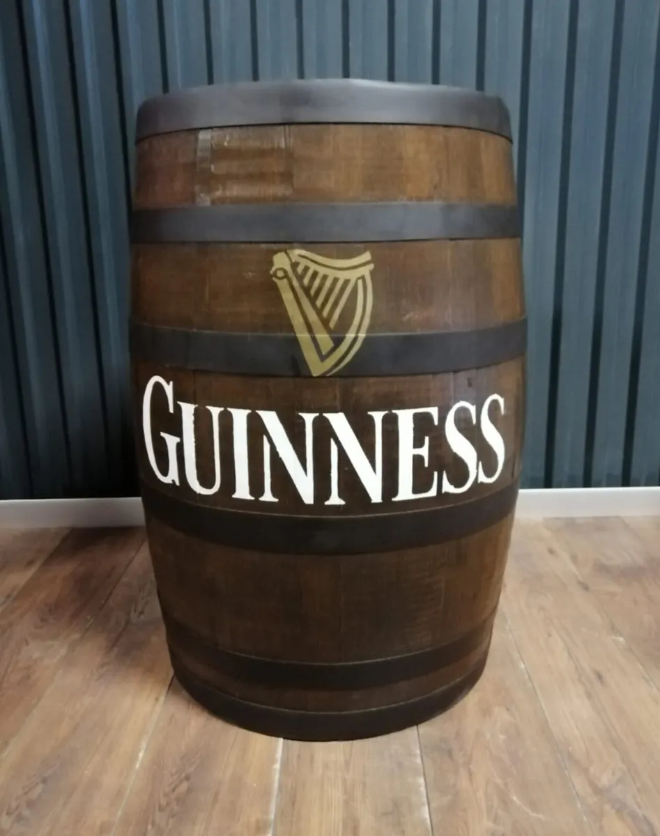 Whiskey barrels - Image 2