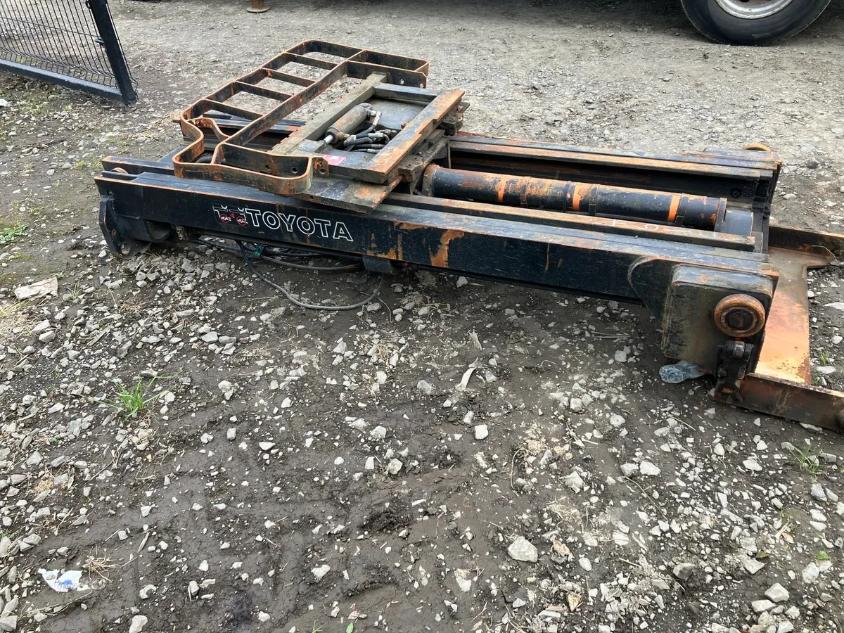 Forklift Mast - Image 3