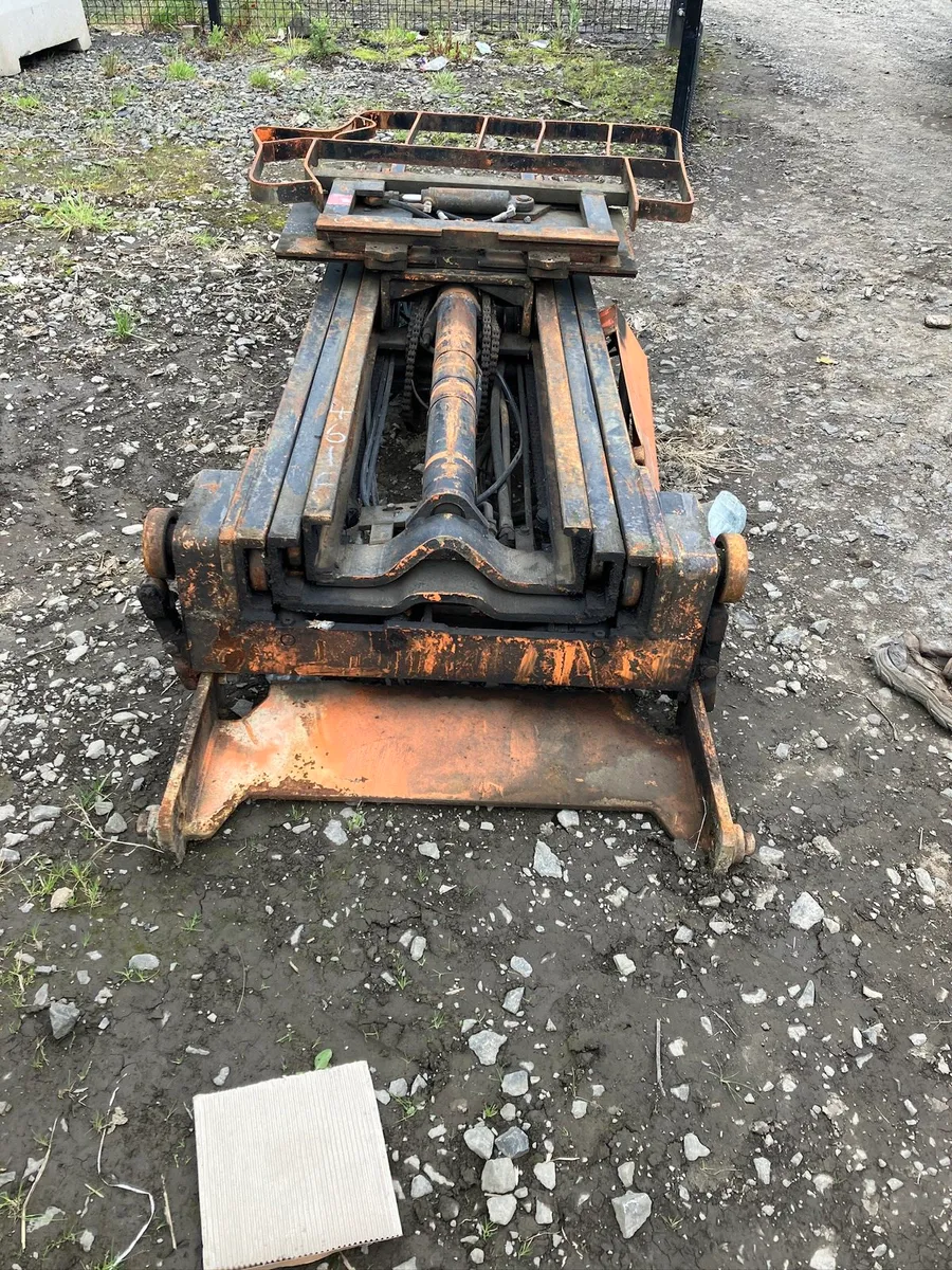 Forklift Mast - Image 4
