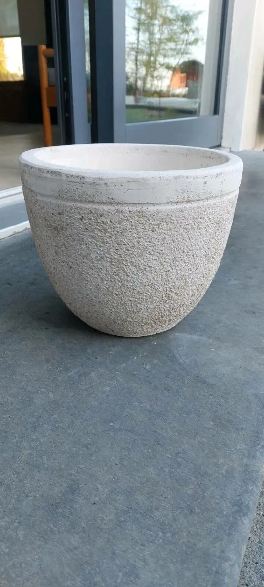 Flower Pot - Image 1