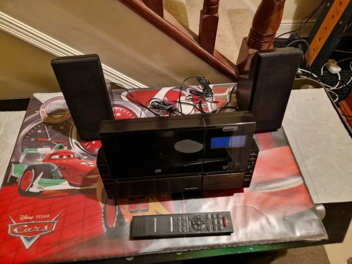 Hifi Stereo with CD, Radio, iPod Dock, AUX, USB RC - Image 2