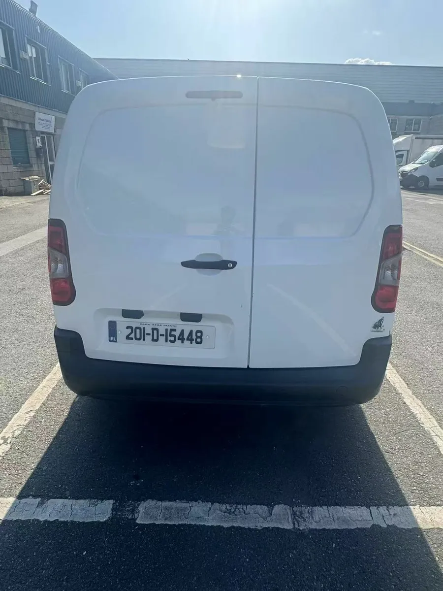 Citroen Berlingo 2020 - Image 4