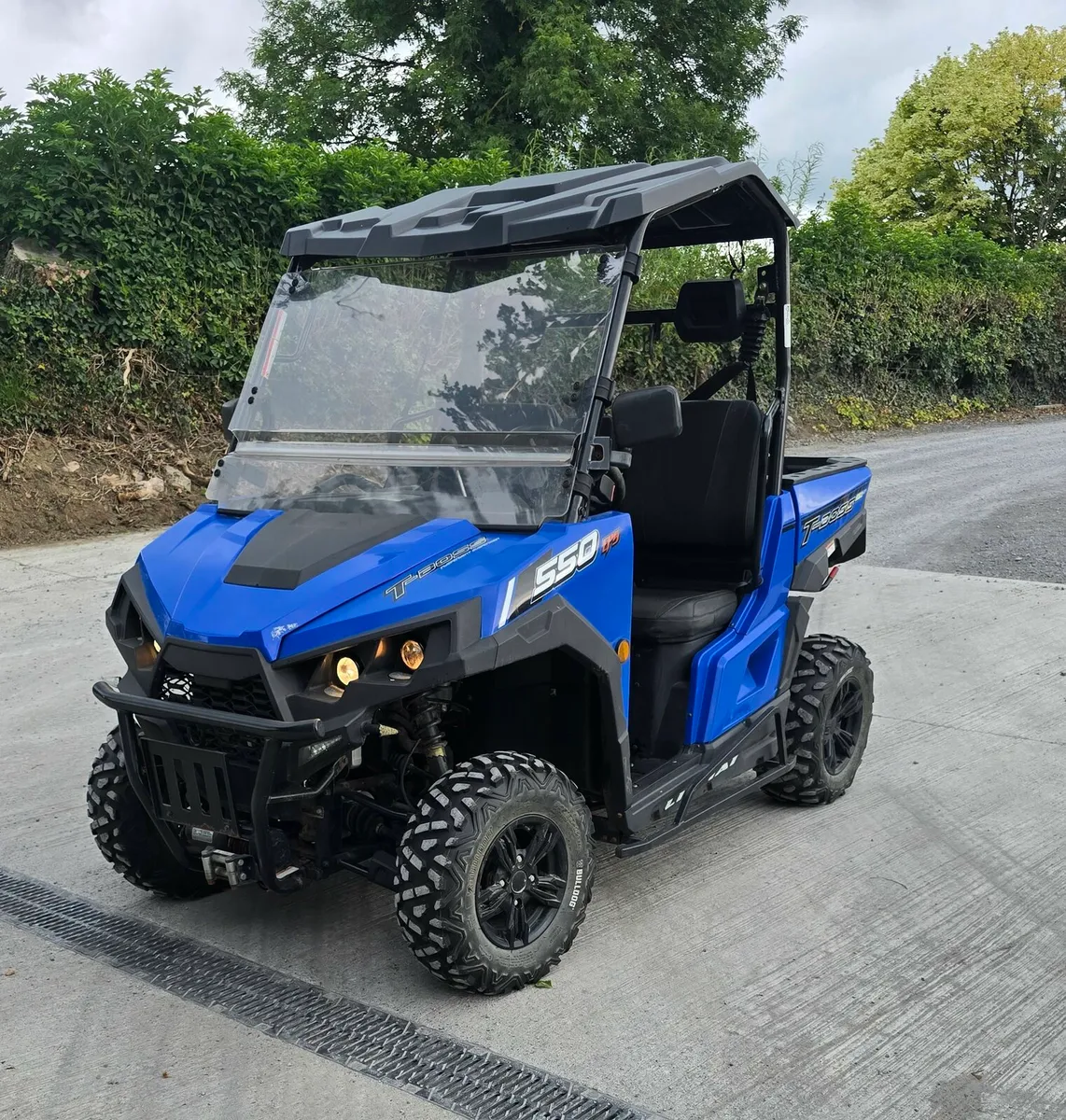 Utility vehicle gator Linhai TBoss 4x4 - Image 1