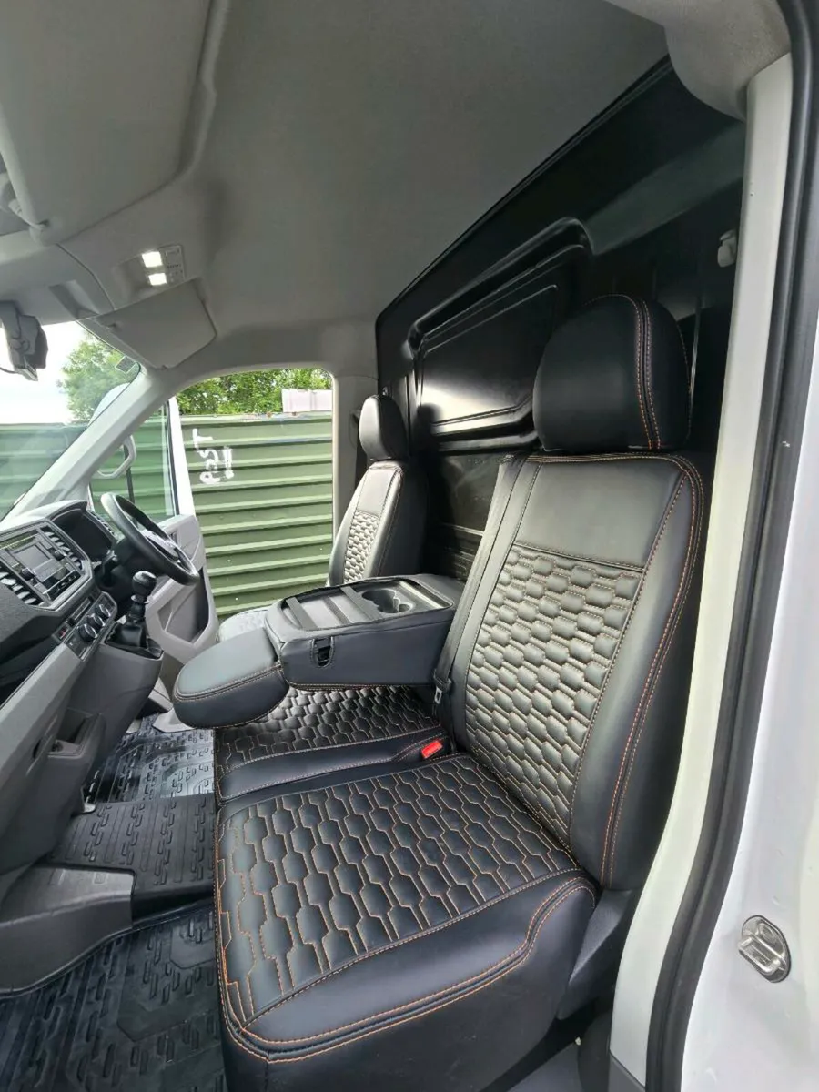 VOLKSWAGEN CRAFTER - Image 2