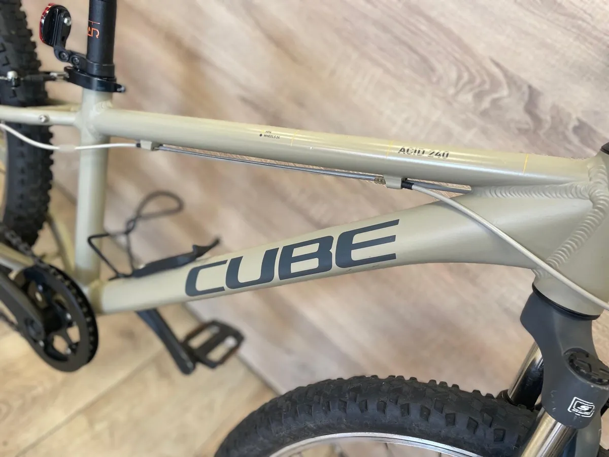 Cube acid 240 (like new) - Image 2