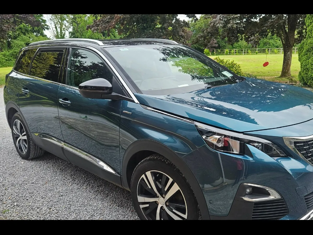 Peugeot 5008 2019 - Image 2
