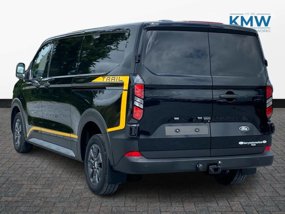 Ford Transit Custom 2.0 TDCI LWB Trail..17  Alloys - Image 4