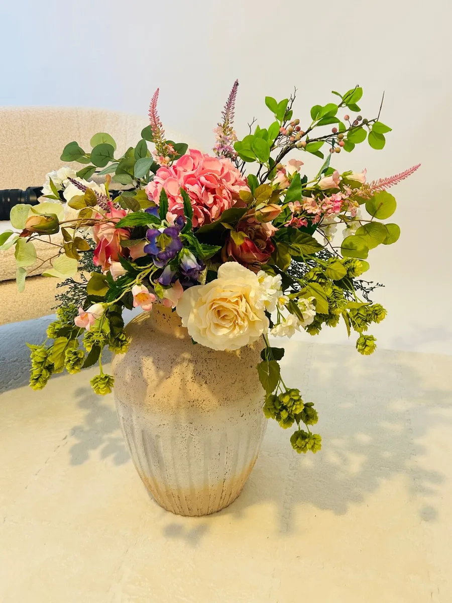 Faux flowers and vase - Image 1