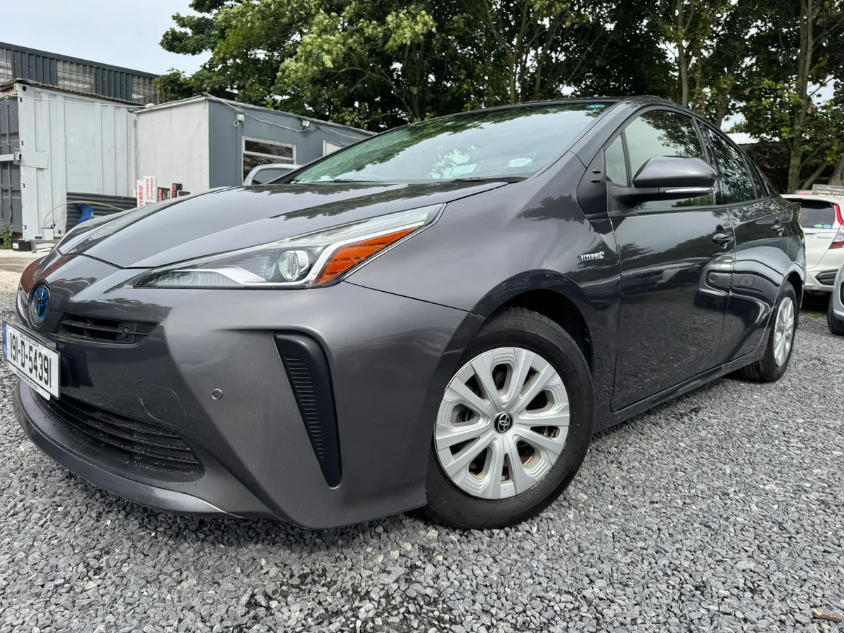 Toyota Prius Hybrid Automatic - Image 2
