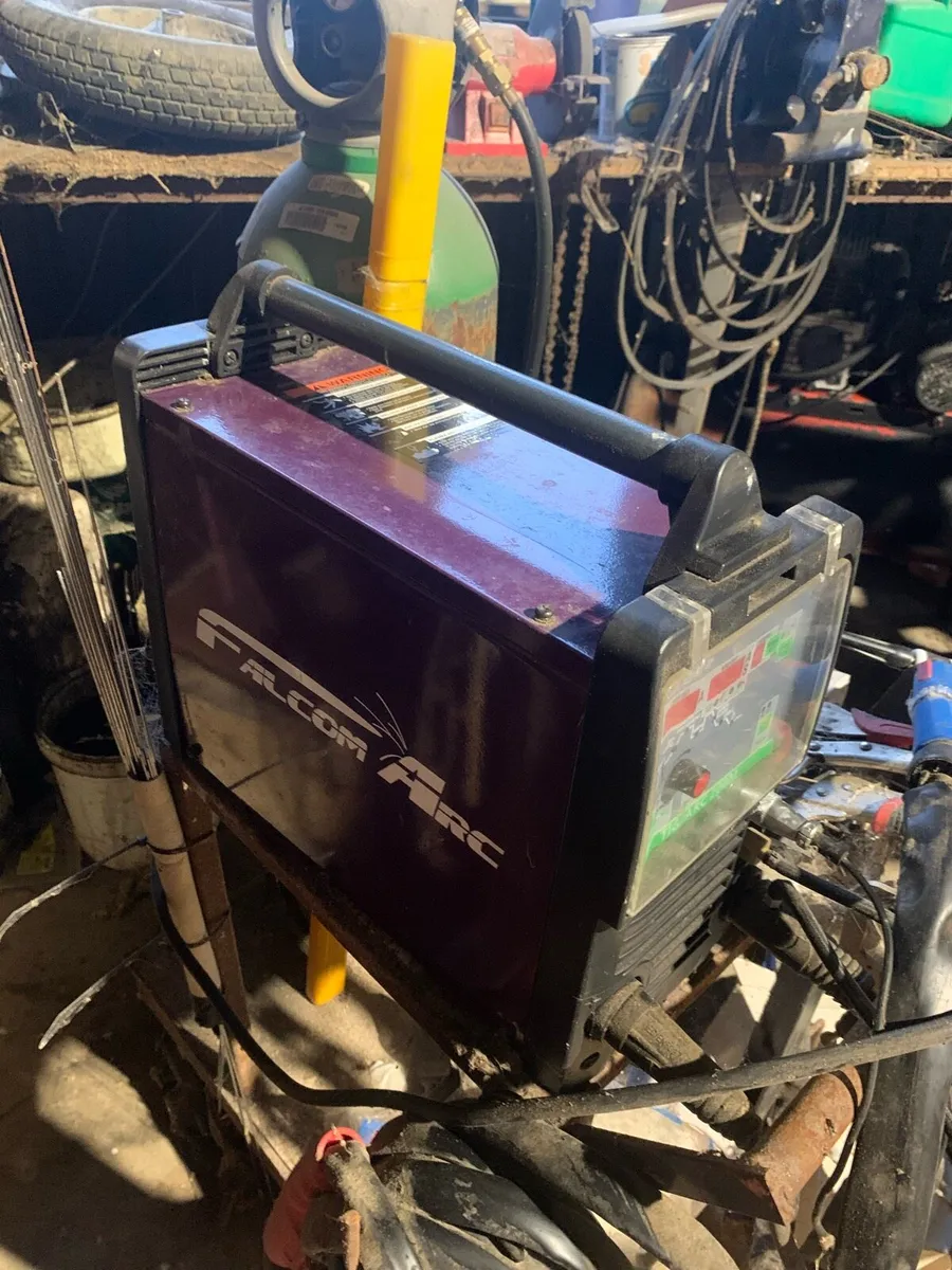 200 amp Tig/stick welder plasma cutter - Image 1