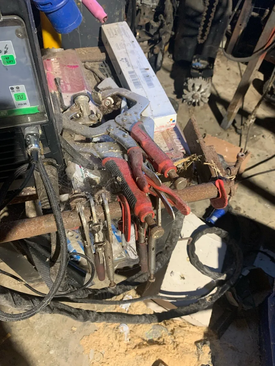 200 amp Tig/stick welder plasma cutter - Image 4