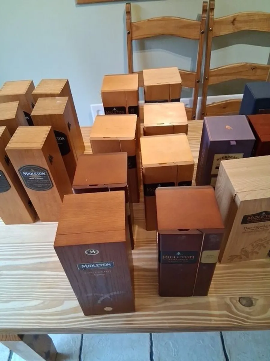 28 whiskey boxs - Image 3