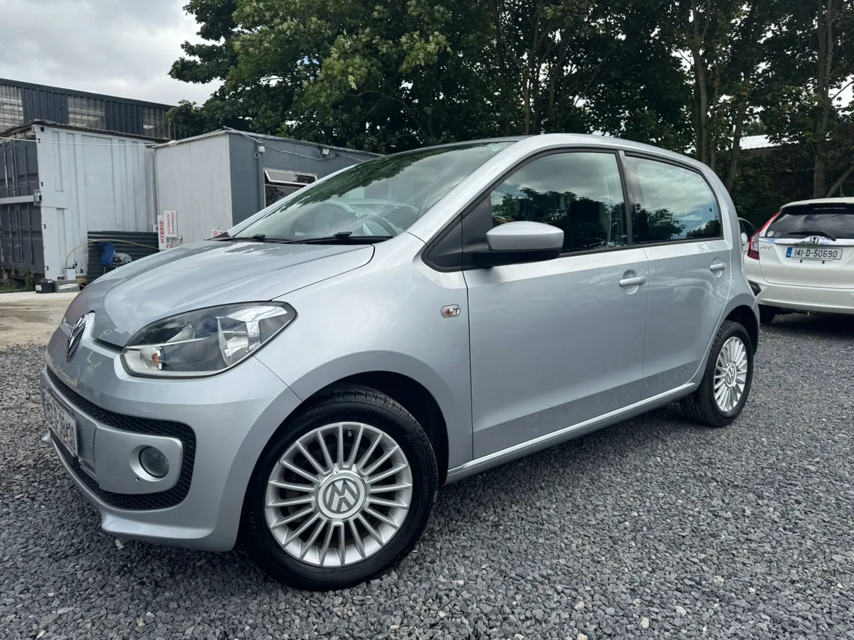 VW UP AUTOMATIC - Image 2