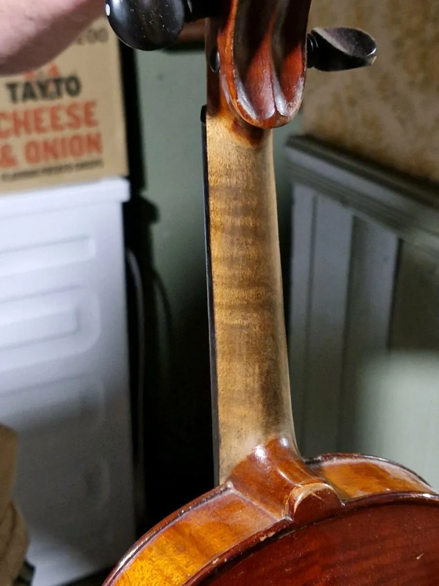 Violin - Image 2