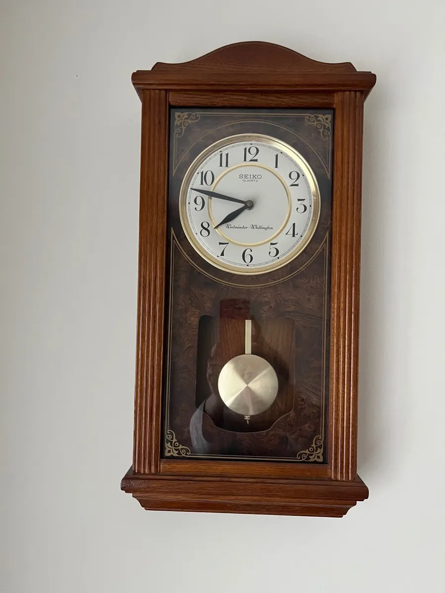 Vintage Seiko Pendulum Wall Clock - Image 1