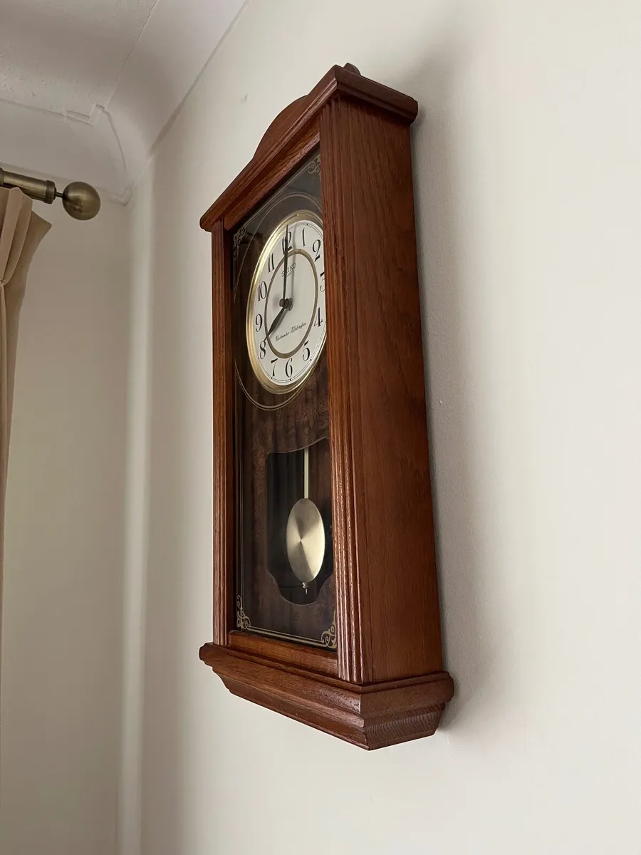 Vintage Seiko Pendulum Wall Clock - Image 2