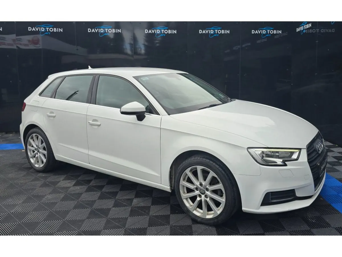 Audi A3 Sportback 1.0 Tfsi Auto - Image 3