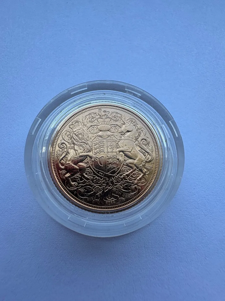 2022 Memorial Gold Sovereign - Image 3