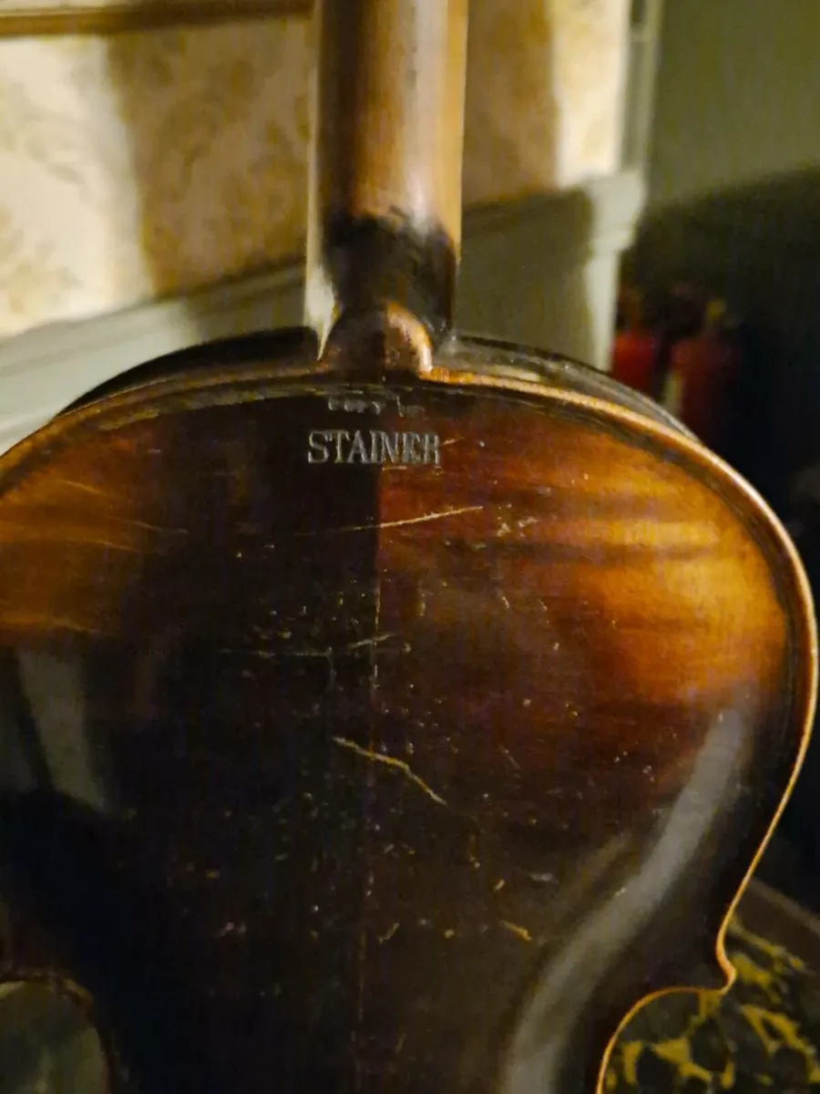 Violin - Image 3