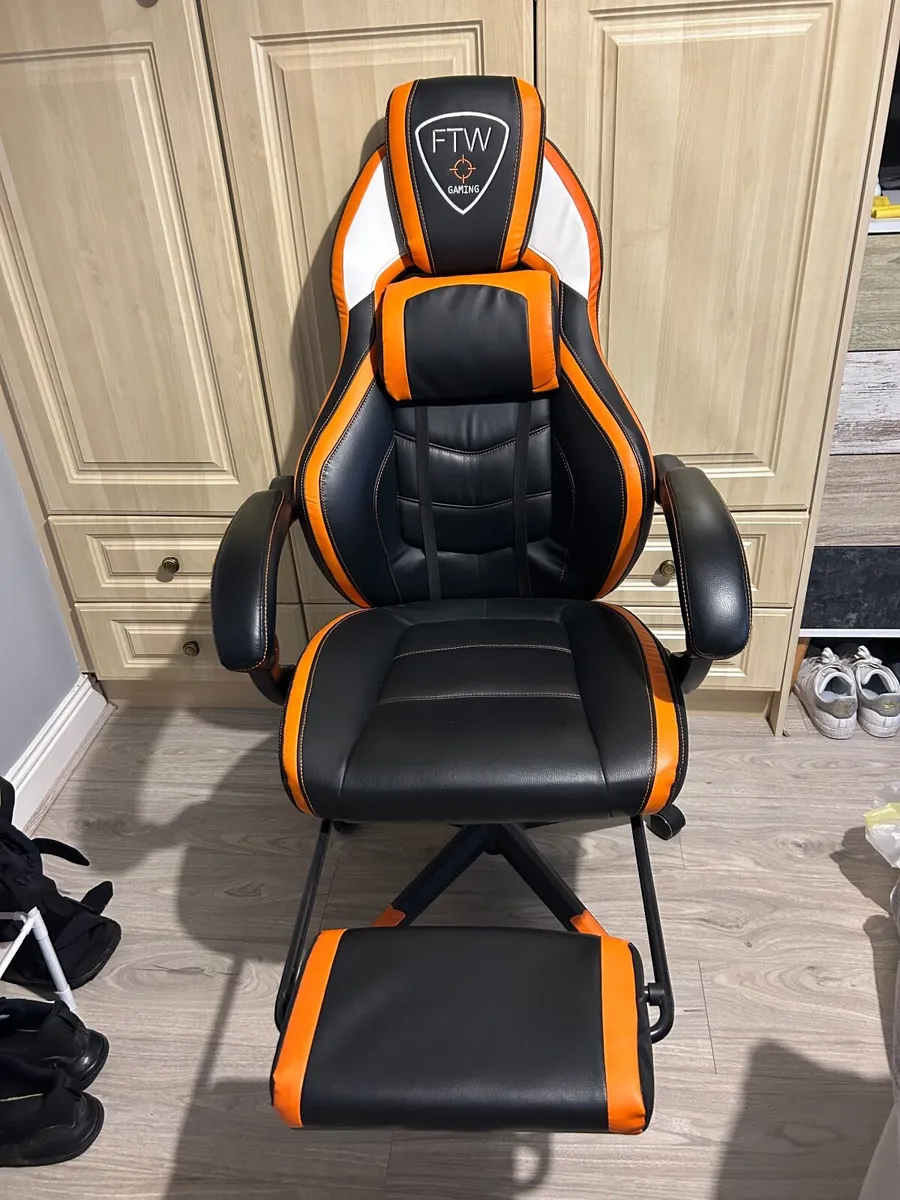 Gaming chair - Image 3