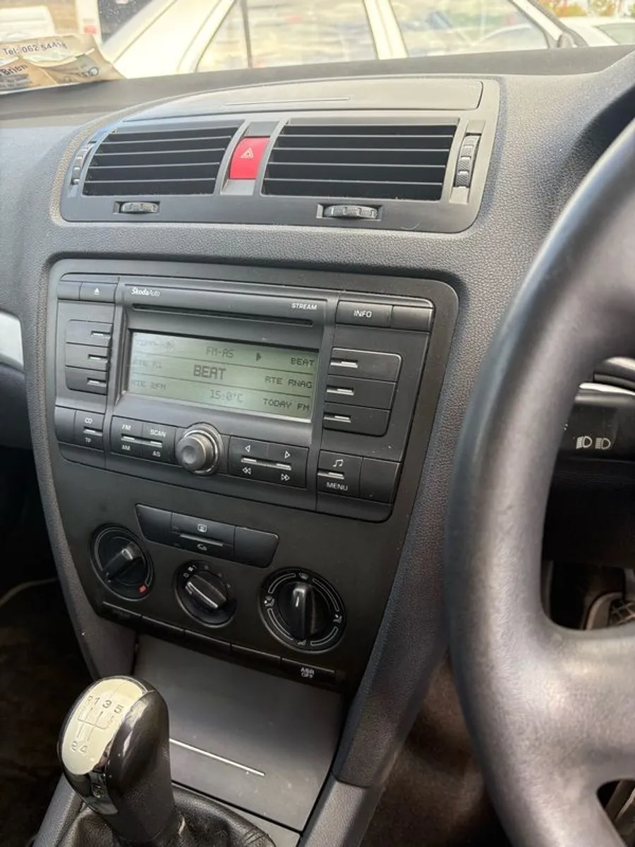 2006 Skoda Octavia - Image 3