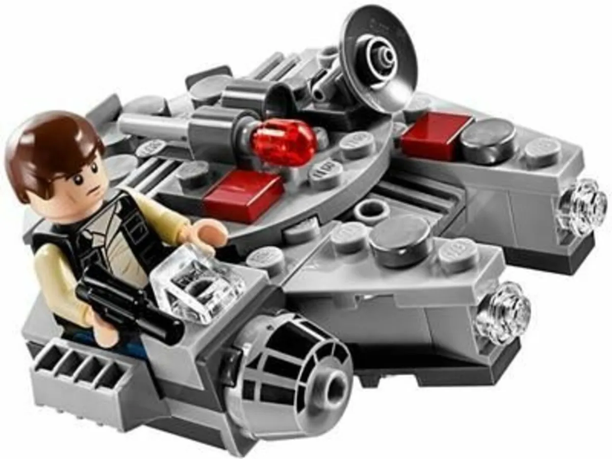 LEGO Star Wars MicroFighters Millennium Falcon - Image 2