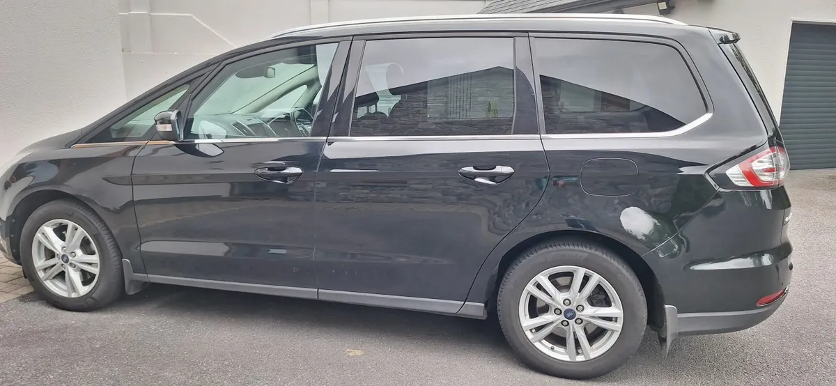 Ford Galaxy 2018 - Image 1