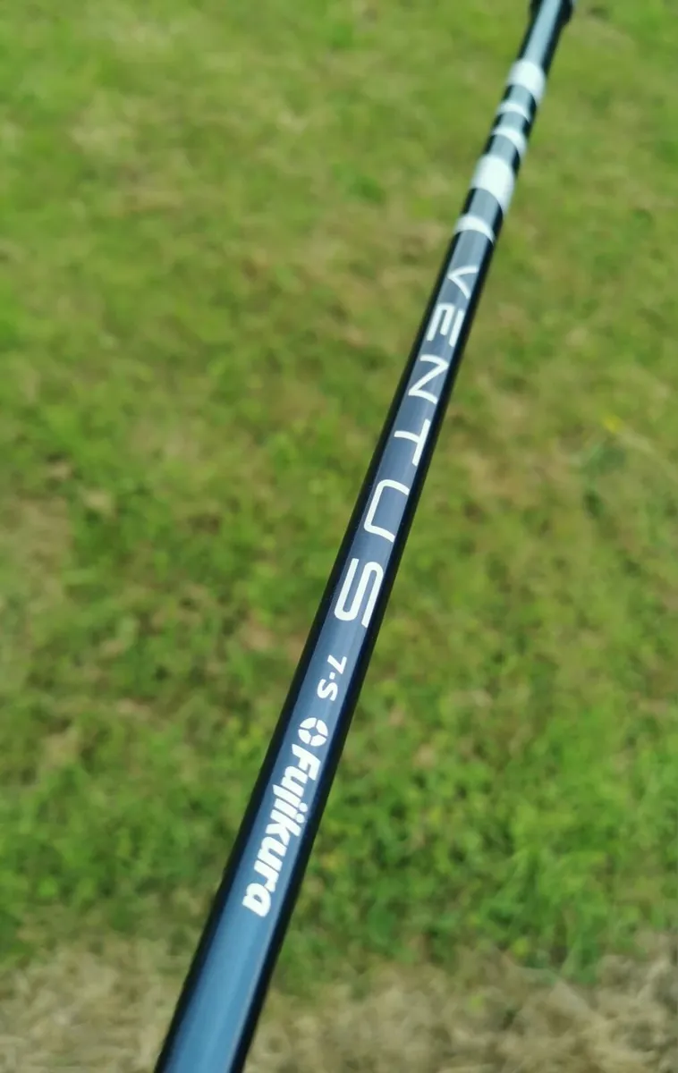 Taylormade SIM2 Max 4 hybrid, 
22 degree loft - Image 4