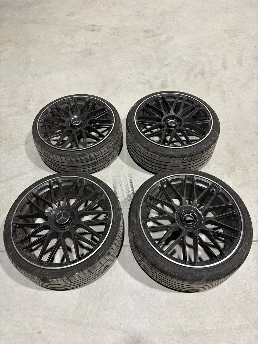 Mercedes 20” alloys - Image 1