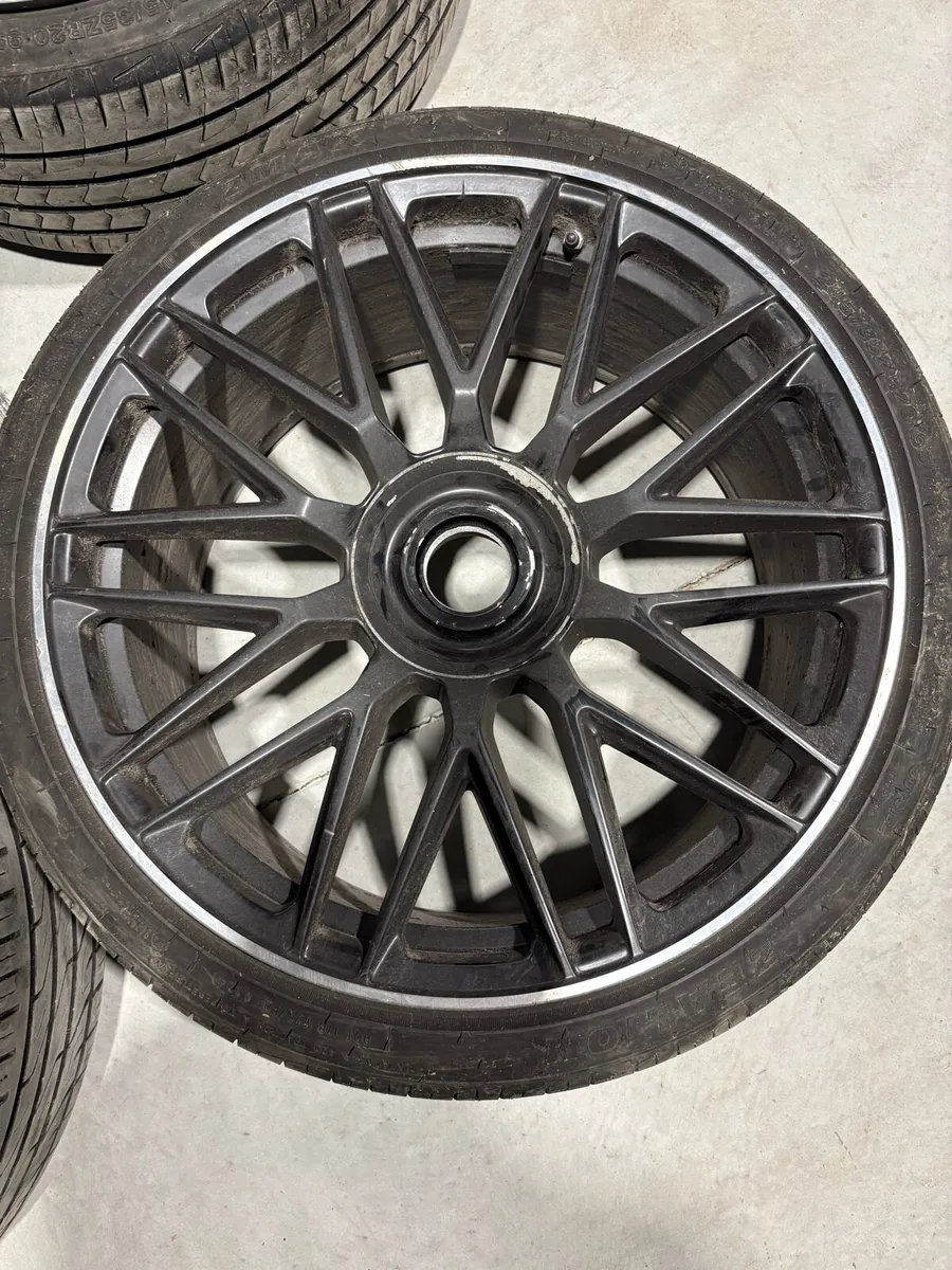 Mercedes 20” alloys - Image 3