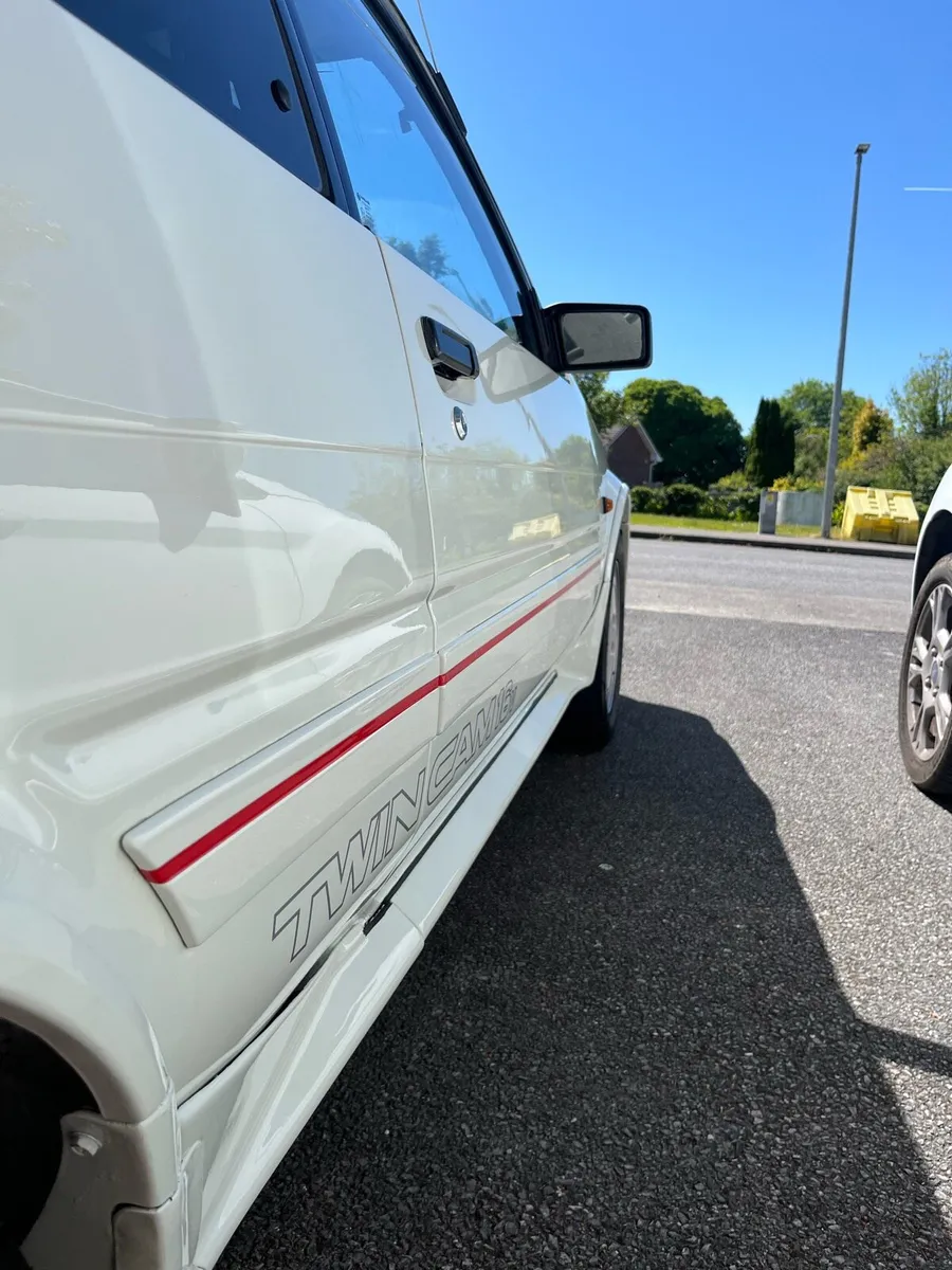 Toyota Corolla gt 1.6 twincam 16v - Image 4