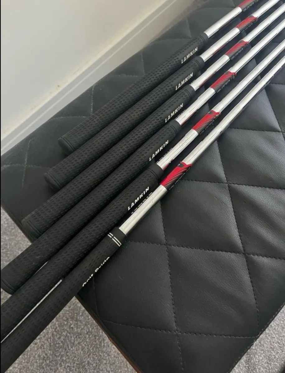 Taylormade burner irons - Image 2