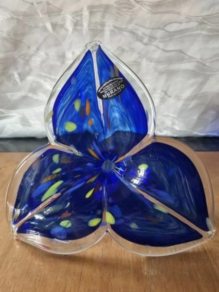 Large glass flower Murano Millefiori style - Image 1