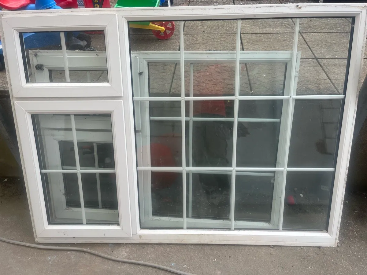 2 white pvc double glazed windows - Image 2