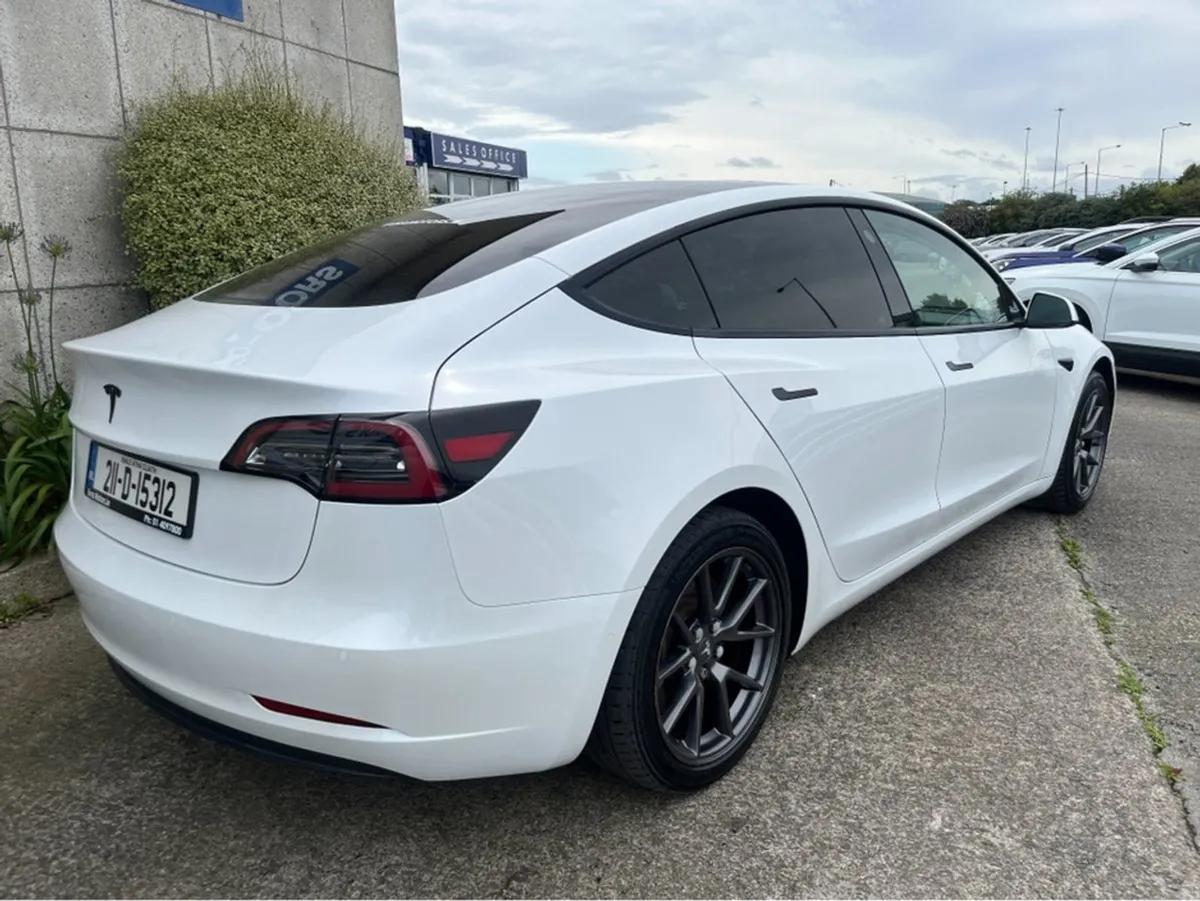 Tesla Model 3 M3 SR Electric - Image 4