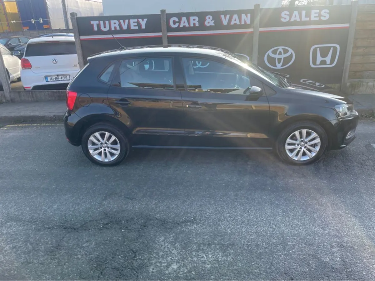 Volkswagen Polo Trendline 1.0 60hp Manual 5speed - Image 3