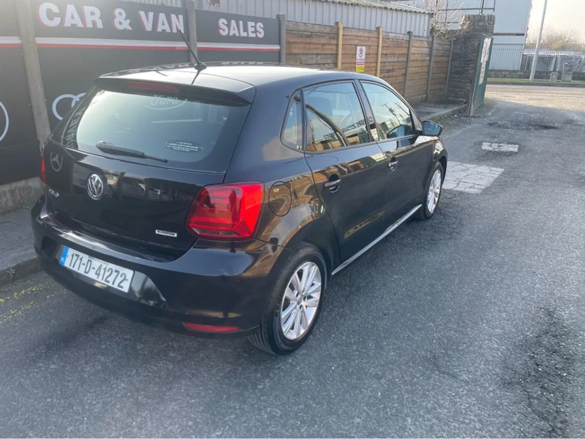 Volkswagen Polo Trendline 1.0 60hp Manual 5speed - Image 4