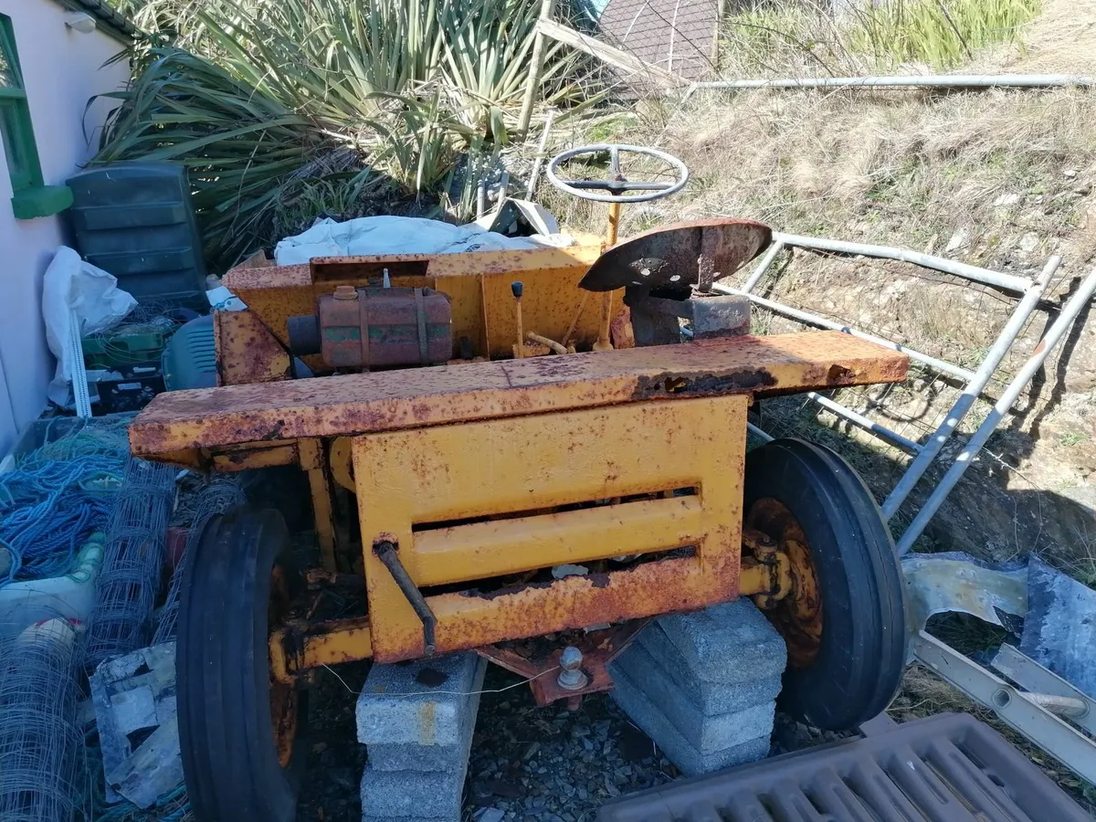 Small Dumper - Image 3