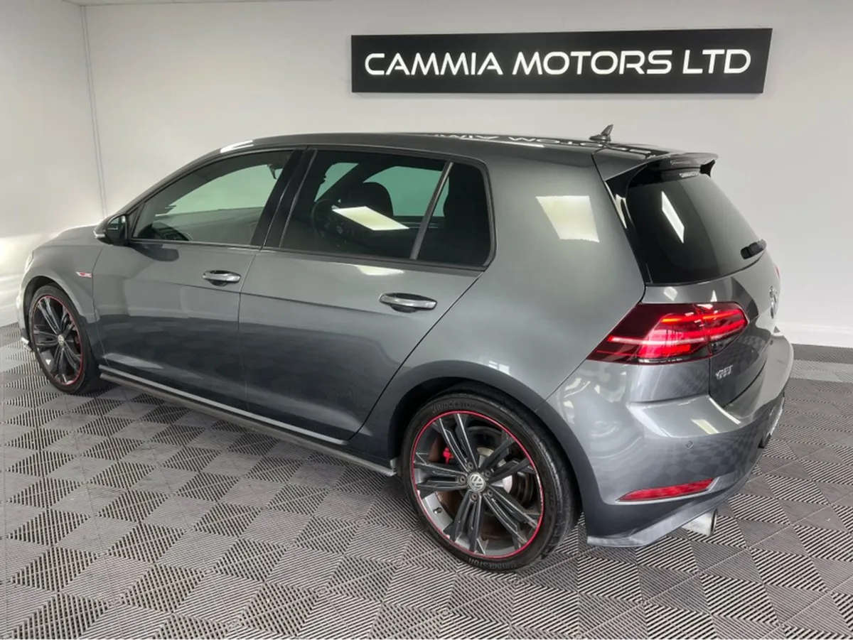 Volkswagen Golf  volkswagen Golf Gti   225bhp   l - Image 4