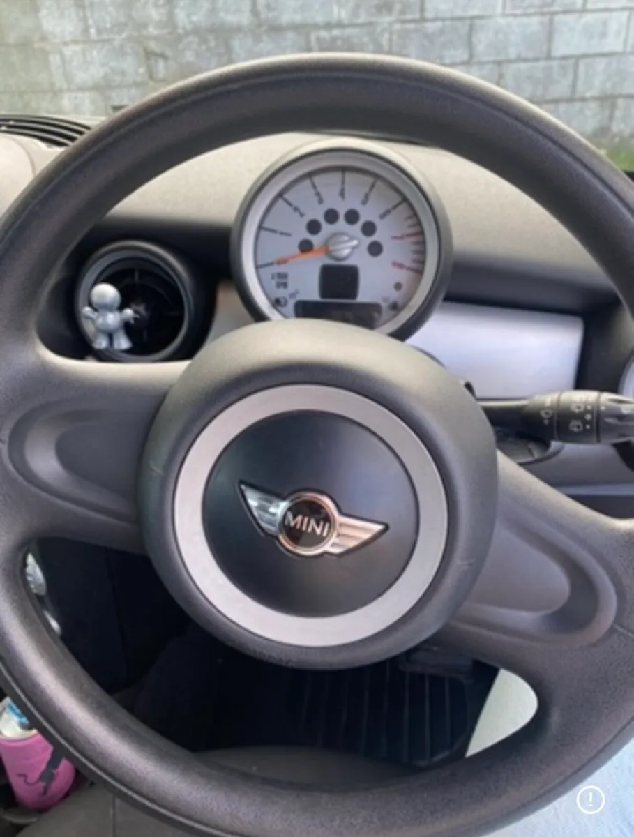 Mini One - Image 4