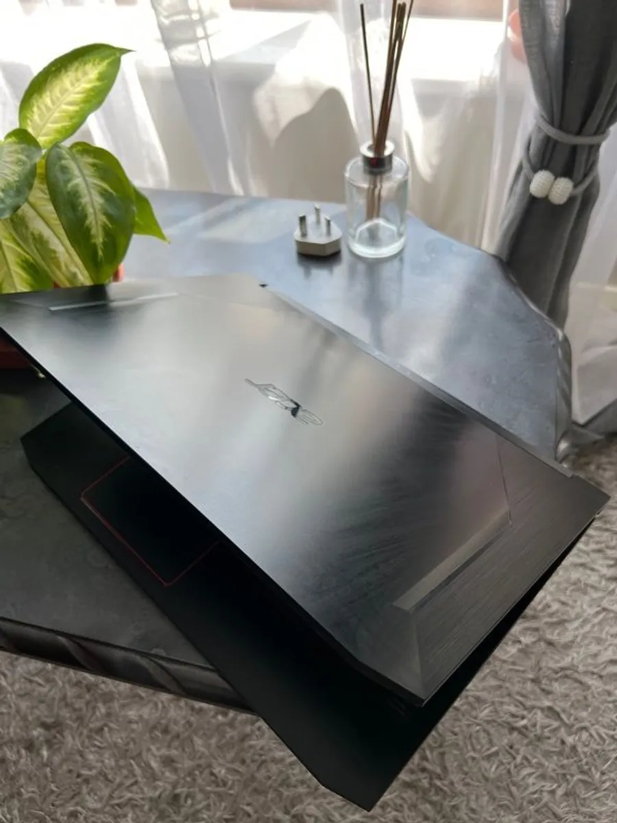 Acer Nitro 5 - Image 2