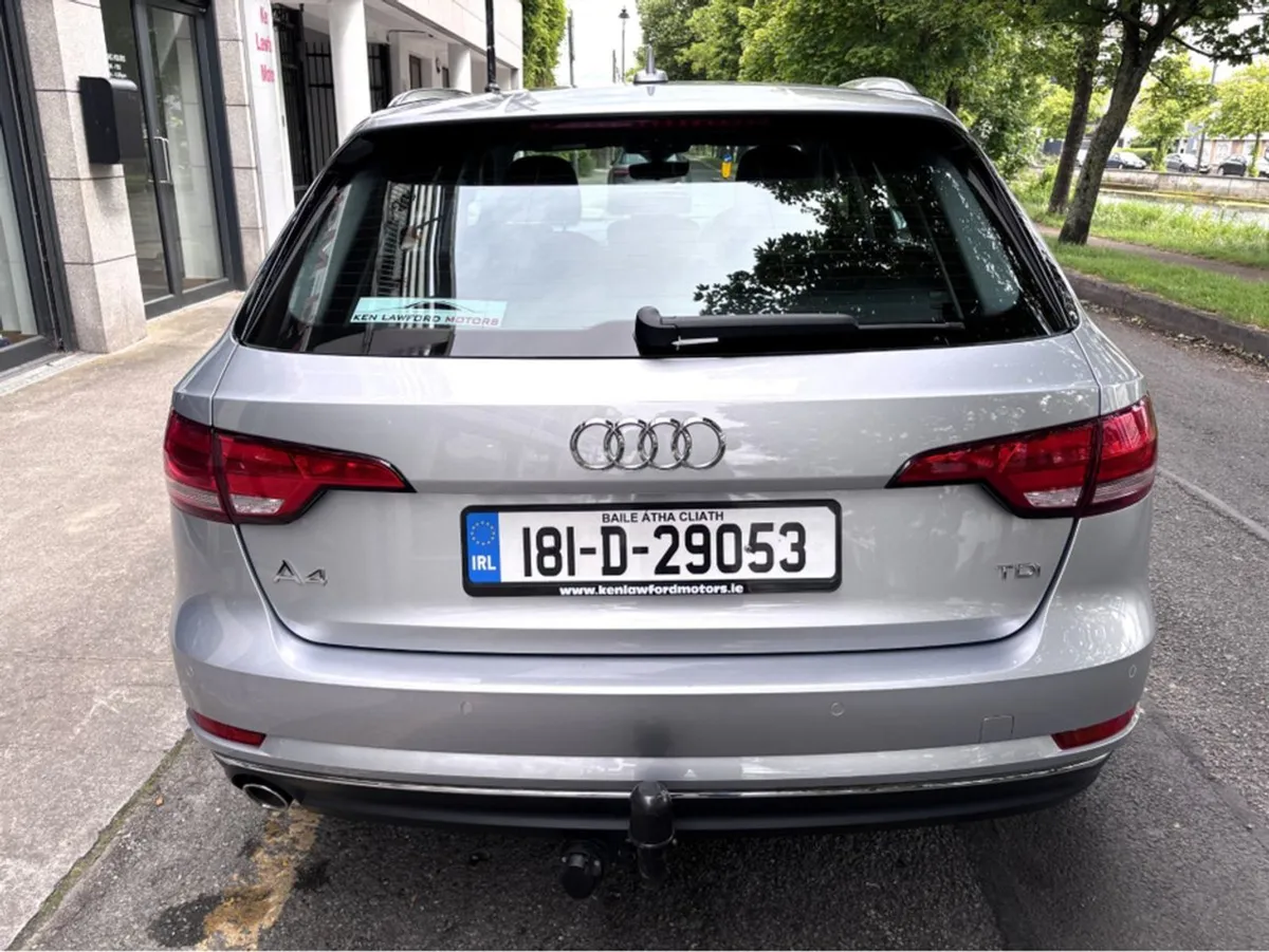 Audi A4 Avant 2.0 TDI 150 Auto S-tronic Sport - Image 4