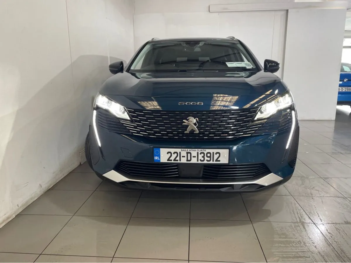 Peugeot 5008 Allure 1.5 Blue HDI 130 Full Service - Image 3