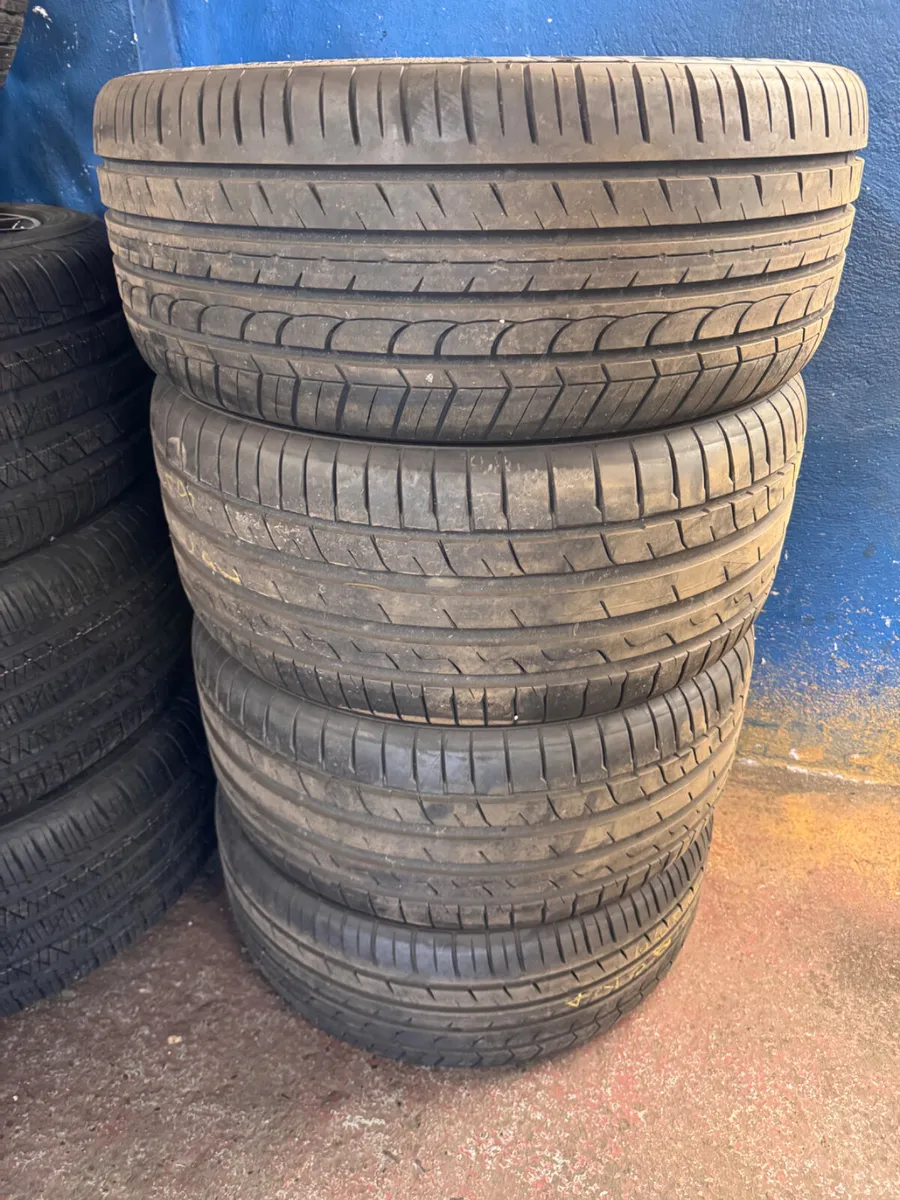 2019 Mercedes E220 19 AMG  Original Alloys - Image 2