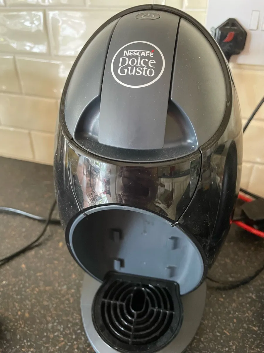 Dolce Gusto Coffee Machine